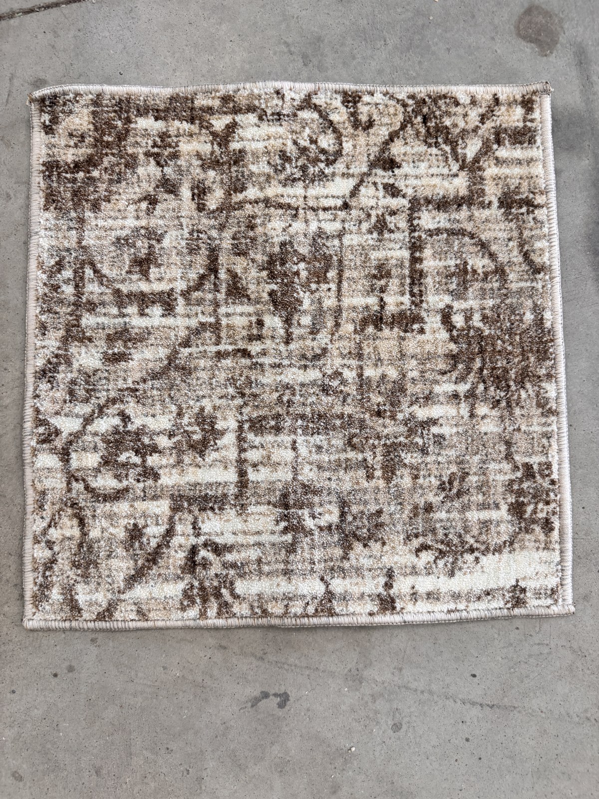 Loloi II "Sorrento" Area Rug Sample — Bark/Natural, 18×18"