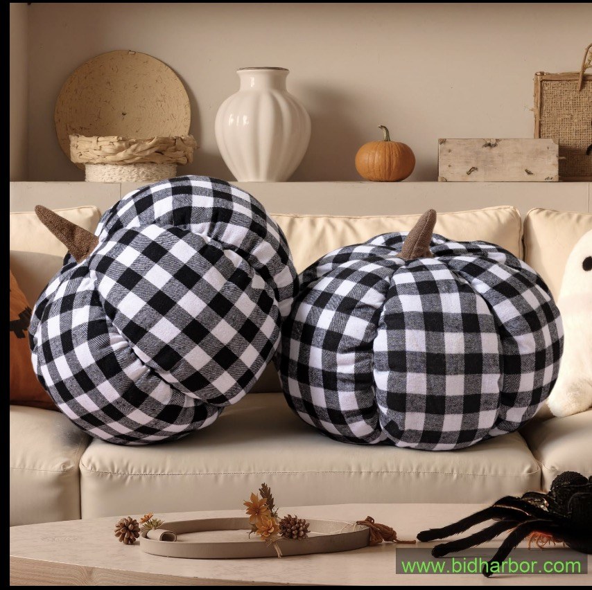 Lanpn Fall Pumpkin Pillow Set of 2, Halloween Decoration Plaid Throw Pillow Soft Cute 3D Shaped Cushion for Sofa Couch Bedroom Autumn Thanksgiving Halloween Decor (Black, 13.4x11in)