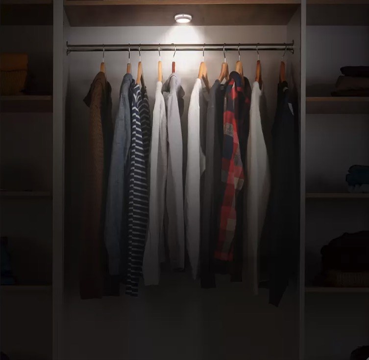 Infinity X1 Under Cabinet Light Anywhere  - Quantity 1