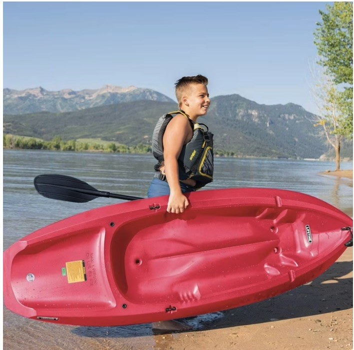 Lifetime Wave 6 ft Youth Sit-On-Top Kayak with Paddle, Fire Red (91401)
