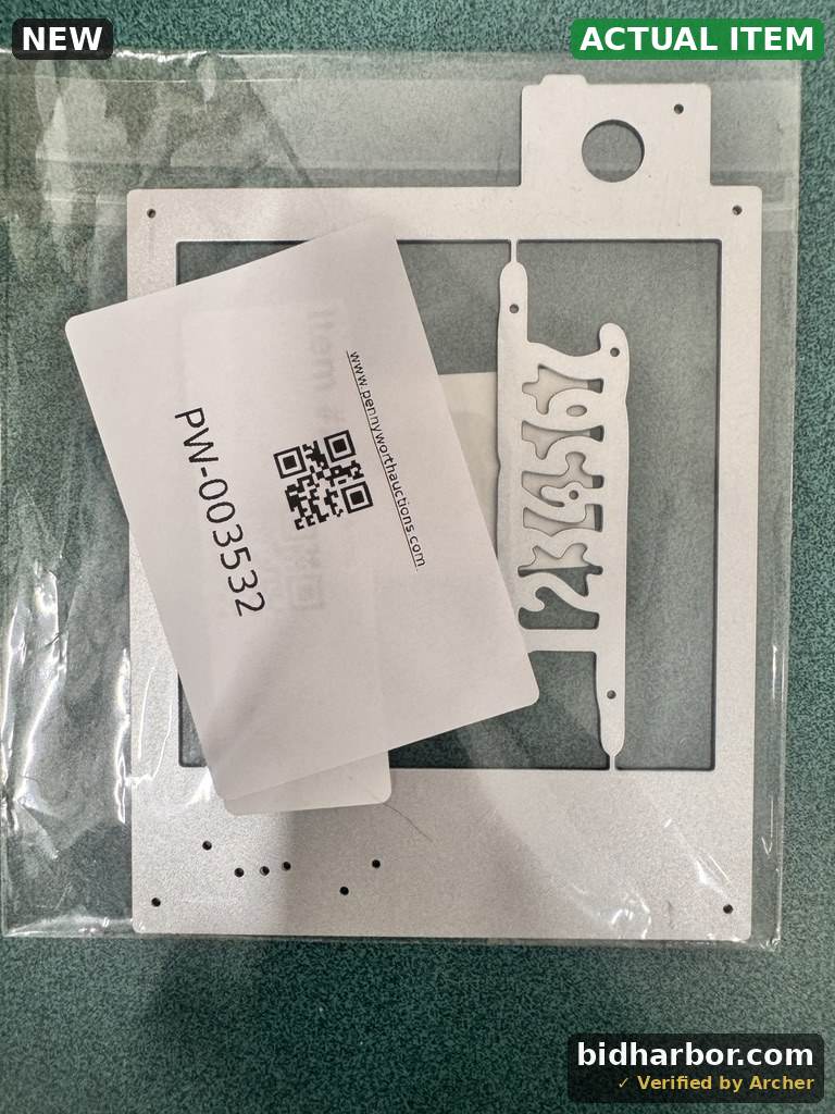 Camera Frame Metal Die Cuts, Camera Photo Frame Cutting Dies Cut Stencils for DIY Scrapbooking Cards Decorative Embossing Paper Dies for Scrapbooking Card Making