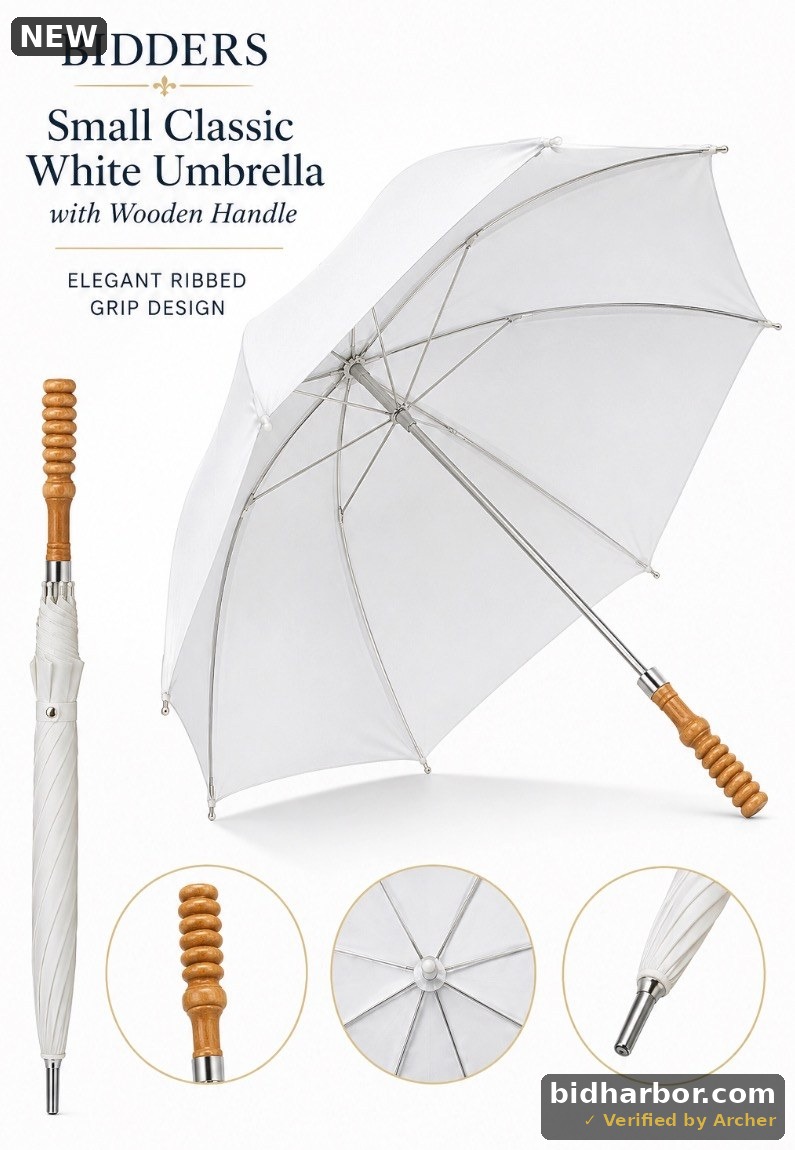 Small Classic White Umbrella with Wooden Handle – Elegant Ribbed Grip Design