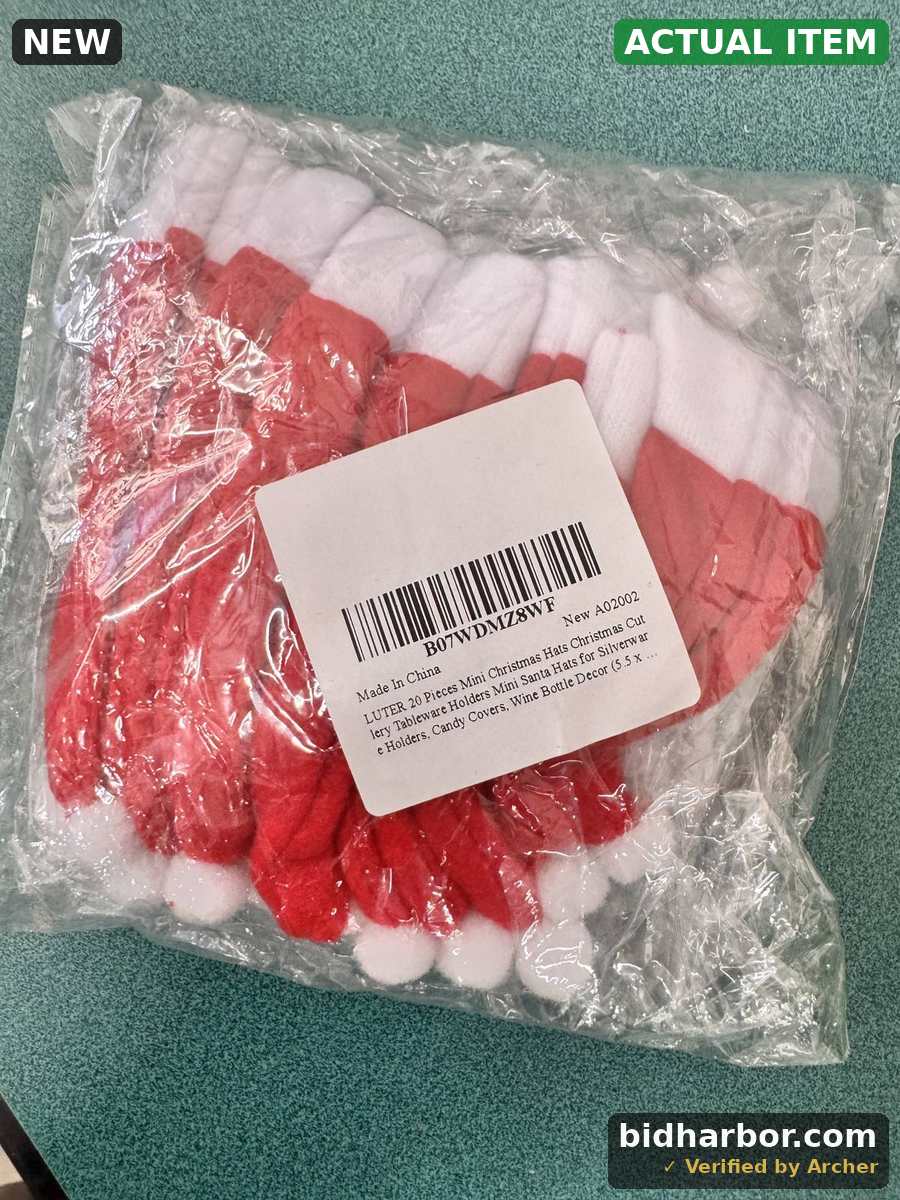 Mini Christmas Santa Hats — Silverware Holders & Wine-Bottle Decor, 20-Pack, 5.5×2.4"