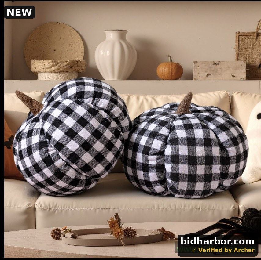 Lanpn Fall Pumpkin Pillow Set of 2, Halloween Decoration Plaid Throw Pillow Soft Cute 3D Shaped Cushion for Sofa Couch Bedroom Autumn Thanksgiving Halloween Decor (Black, 13.4x11in)