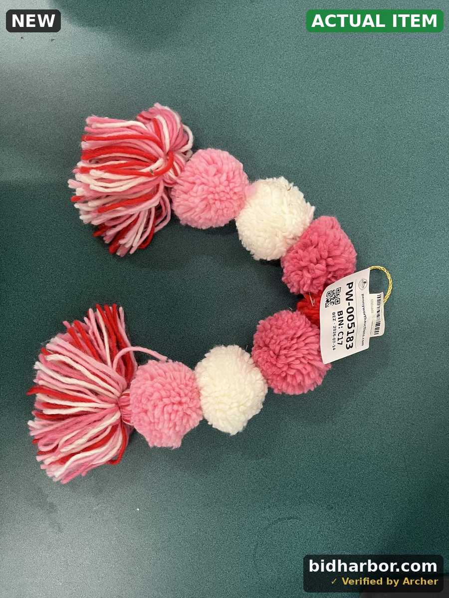 Pink, Red and White Yarn Pom-Pom and Tassel Garland