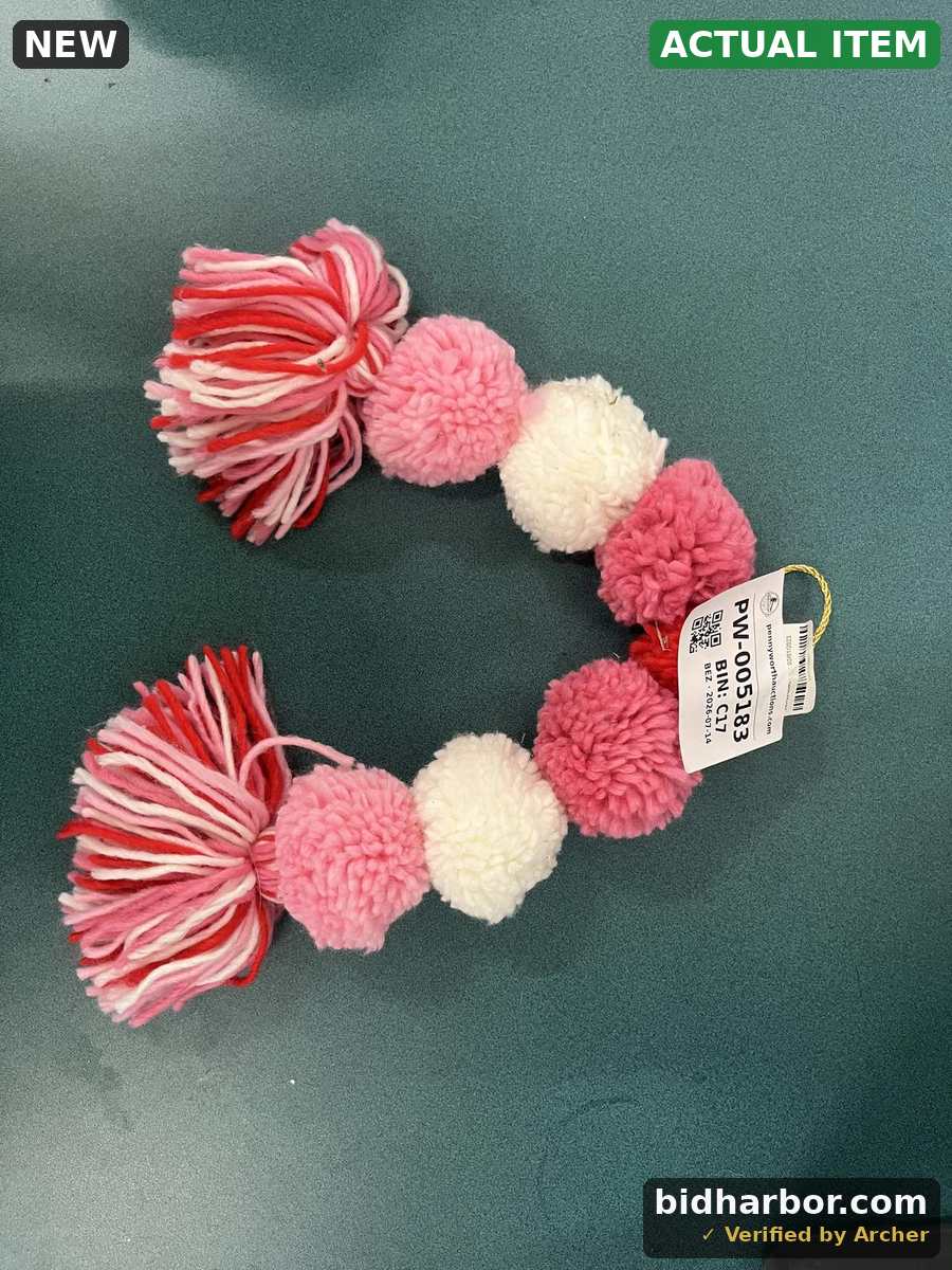 Pink, Red and White Yarn Pom-Pom and Tassel Garland