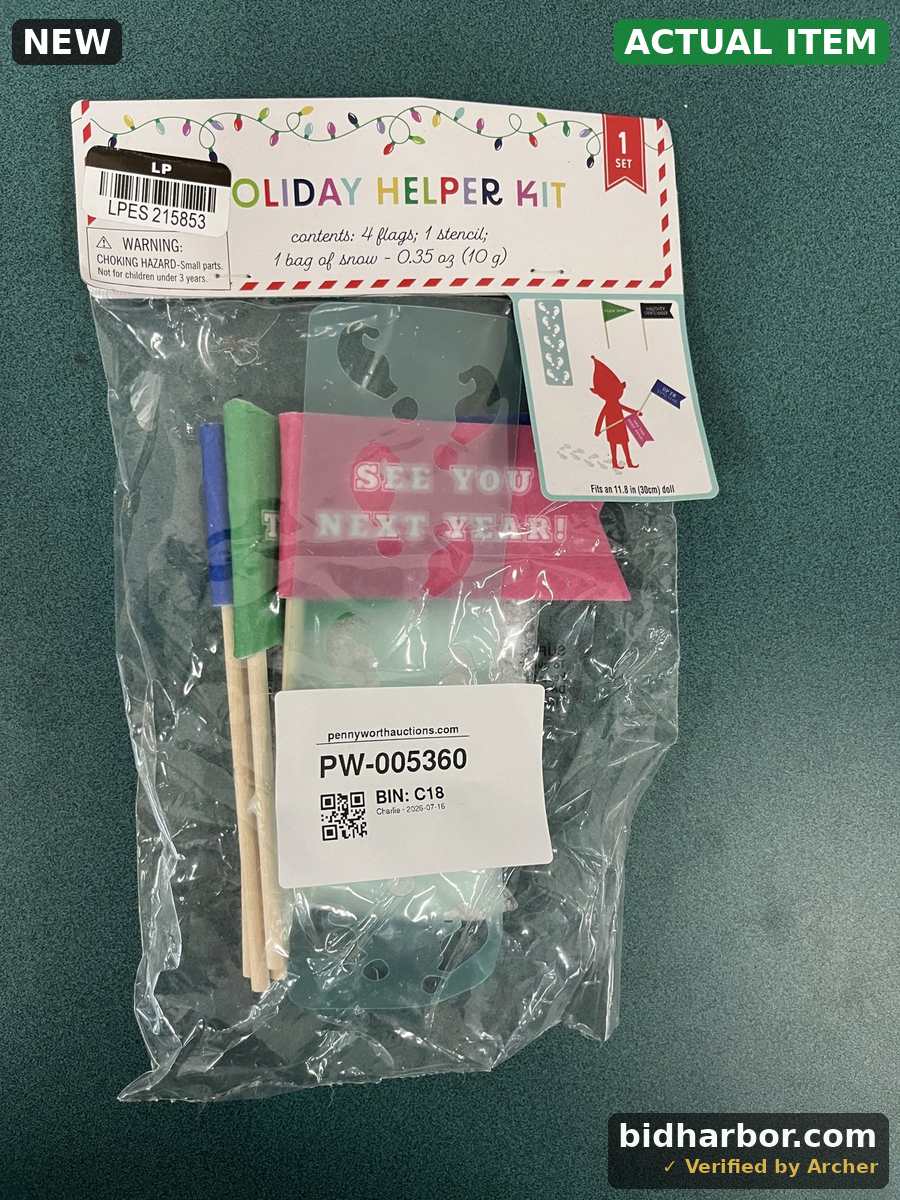 Holiday Helper Elf Kit - 4 Flags, Stencil, 0.35 oz Snow