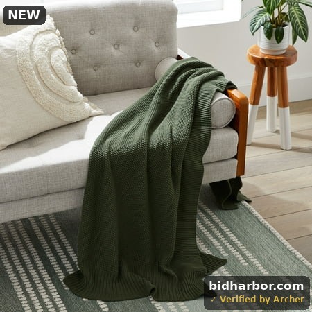 Better Homes and Gardens  Chunky Knit Deep Green Throw  Cotton-Blend  50 X60   2.3 LB  All Ages