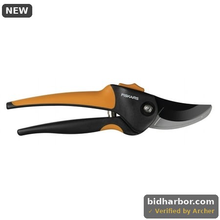 Fiskars Softgrip Bypass Pruner 3/4  Tree and Branch Cutter  Sharp Precision-Ground Steel Blade
