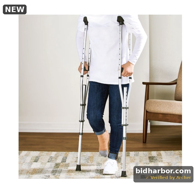 Equate Universal Crutches