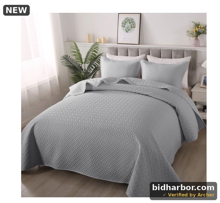 JUSTLET 3-Piece Linear Weave Quilt Set, Full/Queen, Light Gray