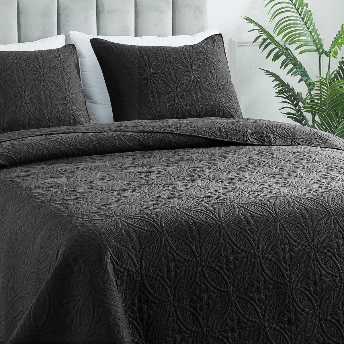 Justlet SE-CG3JT-05 Quilt Set Queen Size - Lightweight Summer Bedspread 3 Piece (1 Quilt, 2 Pillow Shams) - Black