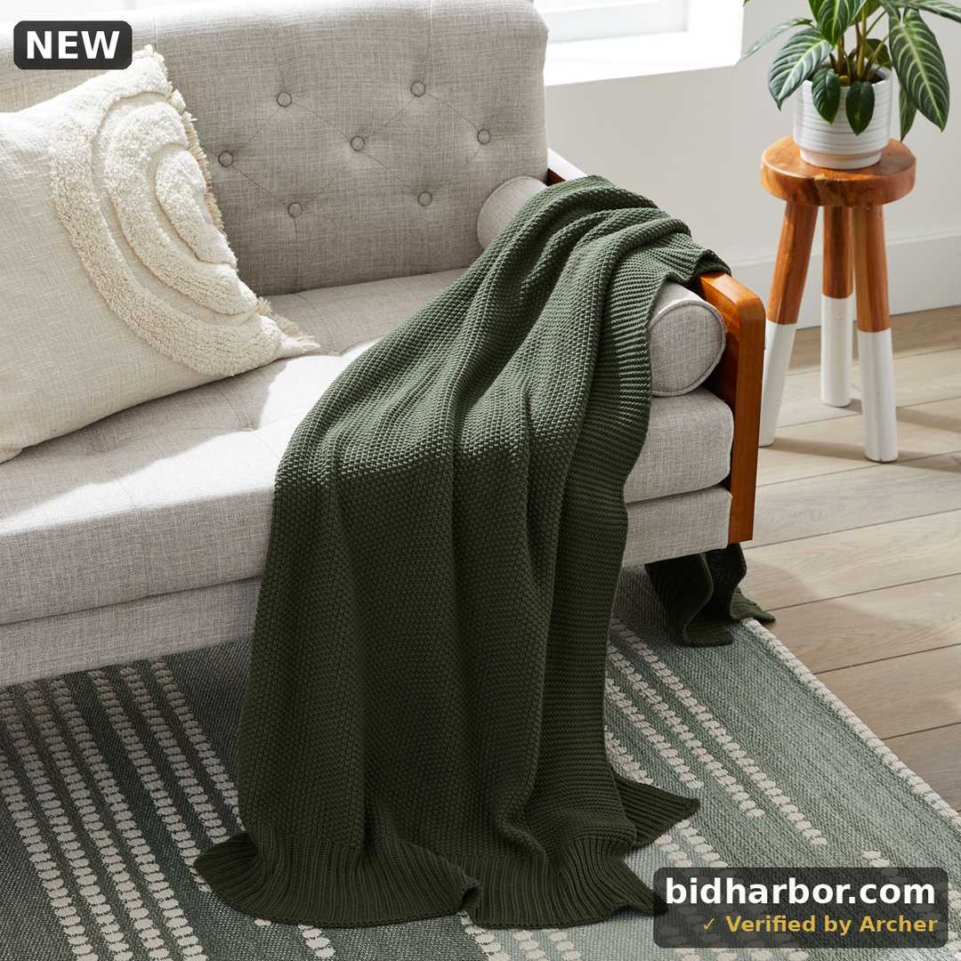 Better Homes and Gardens Chunky Knit Deep Green Throw Cotton-Blend 50 X60 2.3 LB All Ages