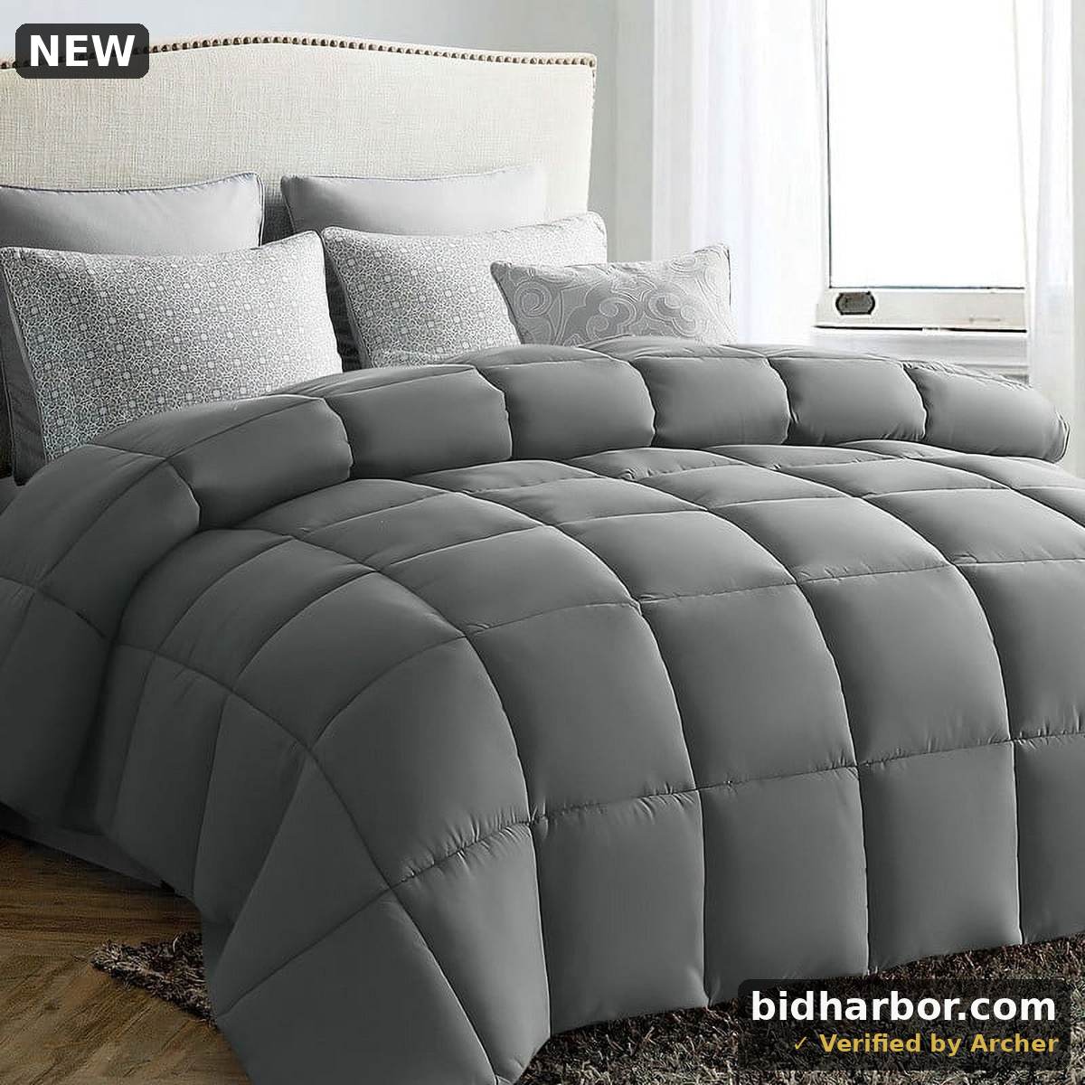 JUSTLET Luxury Solid Down Alternative Machine Washable Light Gray Comforters, King