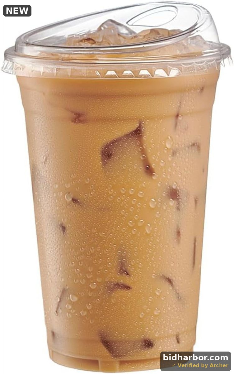 GUSTO 20 oz Crystal Clear Plastic Cups with Strawless Sip Lids, Disposable Drinking Cups for Iced Coffee, 50 Count